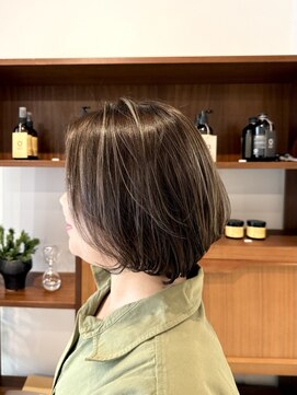 ムー(muu.) ボブ+レイヤー