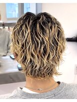 ビカム 名駅(become)&nbsp;【外国人風スパイラルパーマ】メンズウルフくびれ名古屋名駅栄