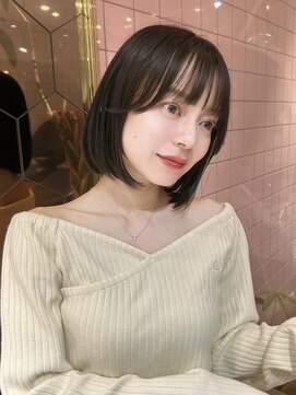 ルームバイシー 新宿(Loom. by Sea) ミディアム×暗めカラー[デザインカラー/フェイスフレーミング]