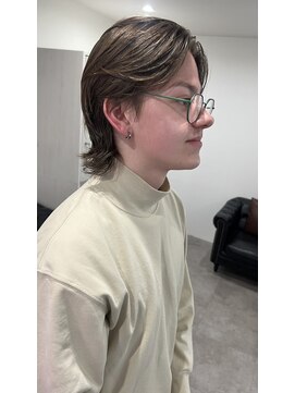 グランドライン(GRAND LINE) ラフなセンターパートウルフ