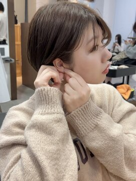 ビュー フクオカ(VIEW FUKUOKA) イメチェン小顔似合わせ30代40代50代グレージュショートボブ