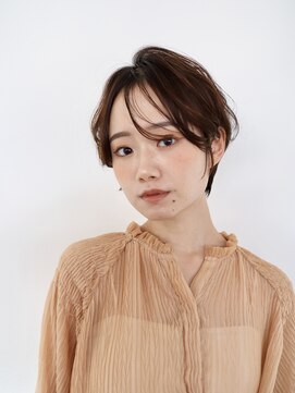 メモリーズ 表参道(Memories) 40代50代60代耳かけショート前髪なしハンサムショート白髪ぼかし