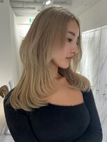 ヨロ 渋谷(YOLO)&nbsp;韓国ヘアーハッシュカットレイヤーカットハイライトカラー