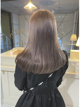 シェリ(che'rie) ダブルカラー/ブリーチ/インナーカラー/ハイライト［豊田］