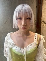 リリック(LYLICK) ホワイトカラー