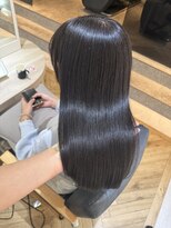 ジーナ 福岡天神(Zina) ミディアムヘア/暗めカラー/デザインカラー/髪質改善