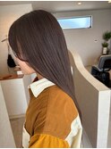 美髪ストレートロング×透明感カラー