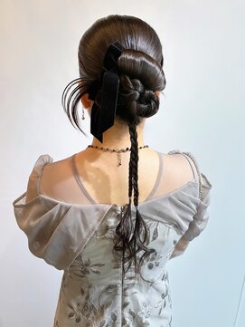 ヘアセット専門サロン by OKINAWA WATABE WEDDING 北谷店 カチモリ×ベロアリボン