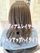 ヘアーデザインムーヴ(Hair design MOVE) 白髪ぼかしハイライト