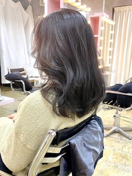 ワーカー ミミ(worker MIMI) 地毛風 透明感カラー