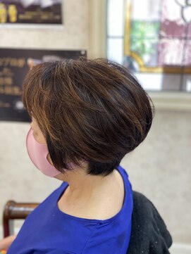 美容室 ティンカーベル ショートヘア