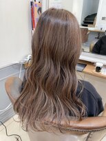 ネオリーブアイム 横浜西口店(Neolive aim)&nbsp;白髪ぼかしハイライト ミルクティーベージュ【横浜】w