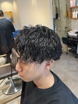 アメラボ(AmeLab) 【夏は濡れ髪パーマ】サイドパートツイストスパイラルパーマ