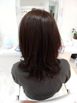 アンジュアン(Anjyuan) ミディアムヘア