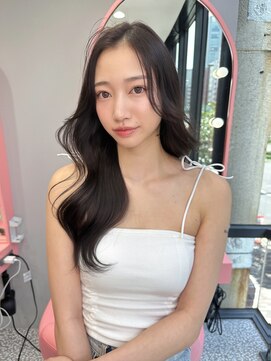 ボタン シブヤ(VOTAN SHIBUYA) 韓国ヘア/前髪なし/顔まわりカット/くびれヘア/透け感カラー