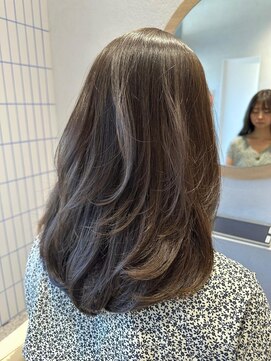 レジット 海老名(Legit) [Legit 海老名] レイヤー グレージュ くびれヘア