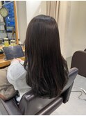 艶髪ストレート×ロング×アッシュグレー×ダメージ抑制ケア