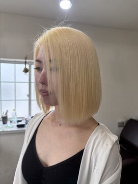 ロール(ROLL) 抜きっぱなし/ハイトーン/ベージュ/ブリーチ2回/天神大名