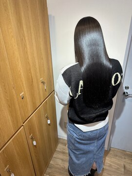 キーバイイオエ(kiy. by ioe) ダークアッシュ/似合わせカット/ミディアムレイヤーカット