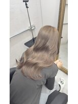 レアル 心斎橋 大阪(REAL)&nbsp;ミルクティーベージュ/ブリーチ/ダブルカラー/ベージュ/心斎橋