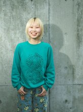 【犬塚 梨花】ナチュラルから個性的まで◎カラーに迷ったらお任せください！