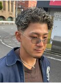 ハイライト　フェード 極道パーマ メッシュ