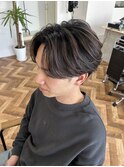 センターパート×毛流れフェザー