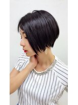 アッシュ 武蔵境店(Ash)&nbsp;知性が漂うアシンメトリー、クールに魅せる大人のディテール