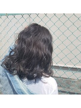 ロッキンヘアー(Rockin' hair) なみウェーブ