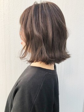 アルバム 新宿(ALBUM SHINJUKU) スモーキーグレージュ_外ハネボブアッシュブラウン_ba257843