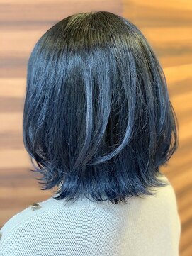 アークスヘアー ブルーアッシュ★大人かわいい☆外ハネ×ナチュラルひし形ボブ