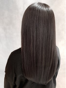 アンド(ANDO) 【本町】ULTOWAで柔らかな縮毛矯正 艶ストレート