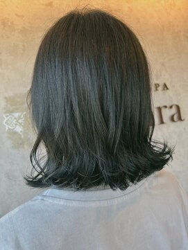 ナトゥーラ 一宮(NATURA) 毛先にグリーン×5月