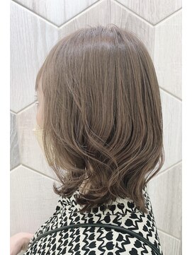 ビューティドレッセヤマノ 池袋パルコ(Beauty Dresse YAMANO) 【ボブ】【ベージュ】【艶カラー】明るめ☆くびれスタイル♪