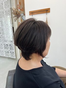 サボ(SAVO) ショートボブ