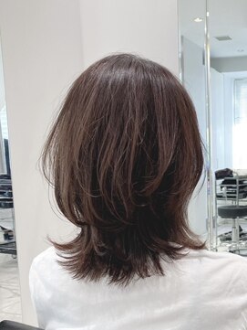 トンプソン(THOMPSON) 大人ミディアム/小顔/髪質改善/20代30代40代