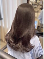 ソヨン 栄2号店(SOYON)&nbsp;黒髪/グレーベージュ/レイヤーロング/前髪パーマ/髪質改善