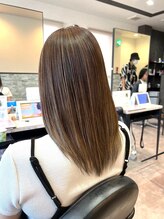 カラーとパーマ、縮毛矯正などの同時施術は可能ですか？[白髪ぼかし/白髪染め/縮毛矯正/東村山]