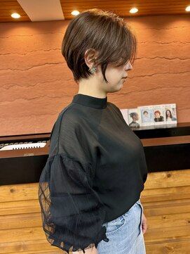 ゼロヘアー(zero hair) くびれショートヘア/ショートヘア/30代40代50代
