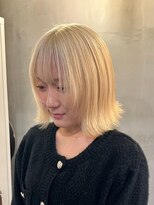 エンター 天神店(ENTER)&nbsp;ブロンドベージュ/ダブルカラー/外はねミディ/ENTER 天神店