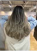 コントラストバレイヤージュ