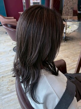 アルコ(Arco) ハイライトが際立つ！大人レイヤーロング/コテ巻き/ブリーチ