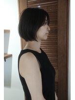 ハー(her)&nbsp;抜け感ボブ × オリーブグレージュ｜her 都立大学