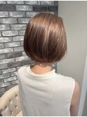 ボブ×ベージュカラー