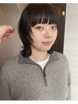 ジーナ 川崎(Zina) ウルフカット