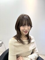 ヴィオットバイサロン(Viot by Salon)&nbsp;20代30代小顔顔周りレイヤーオリーブグレー暗髪ココアベージュ