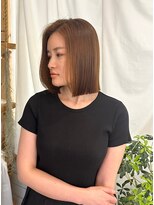 ミモザワークス ヘアアレンジ バッサリカット パツっとボブ×縮毛矯正