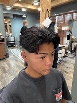 スタンドバーバー 柏(STAND BARBER)&nbsp;リバースセンターパート/ニュアンスパーマ/ダウンバング/柏
