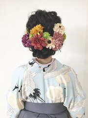 たっぷりお花のヘアセット