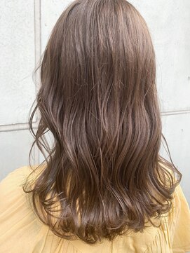 アンサム 二子玉川店(UNSOME) 【UNSOME二子玉川】ベージュ/ミディアムレイヤー